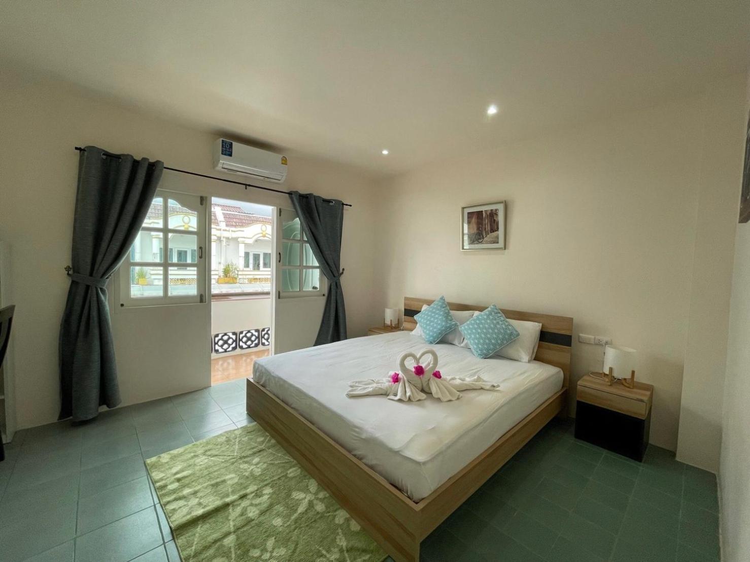 Inn Dulgence Patong Exterior foto